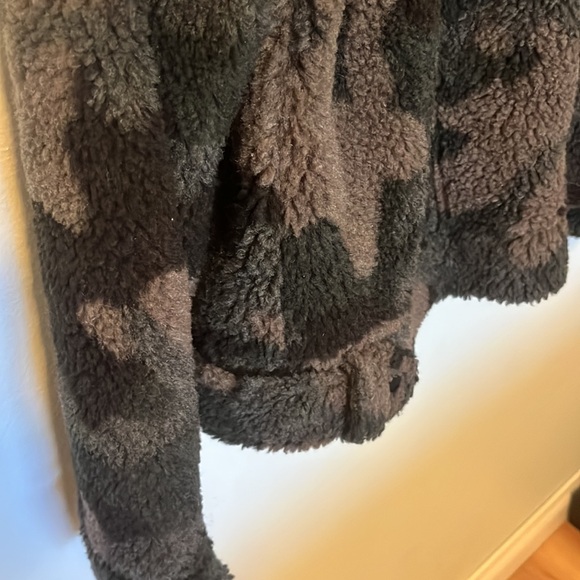 Dylan Camp Jacket - Picture 6 of 7